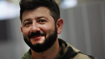 У ГУР вказали на військовий злочин колишнього друга Зеленського коміка Галустяна