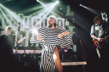 «Девушки, я рад донашивать платья после вас»: музыкант Цукренко сделал объявление