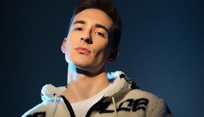 Украинский певец после отказа от участия в Нацотборе собрался на 