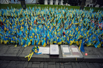 Музикант Цукренко звинуватив співачку Katya Chilly в інциденті зі спробою підпалити прапорці загиблим бійцям на Майдані