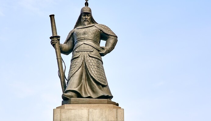 200, 300, 400 - КНДР стремительно набирает боевой опыт. Пойдет ли Южная Корея в военный союз с Украиной