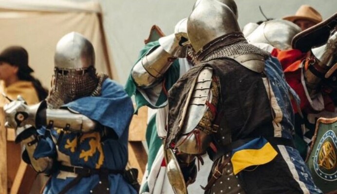 Писатель ответил на слова «если бы дети руководителей воевали, то войны бы прекратились»