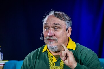 Украинский писатель вспомнил историю мгновенного забывания языка врага