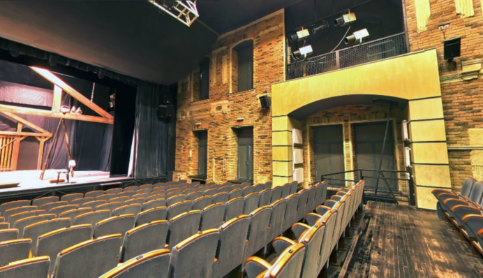 Скандал с сексуальными домагательствами в Молодом театре: режиссерка поделилась шокирующим видео