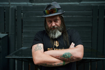 Український письменник провчив російськомовних хлопців у Києві