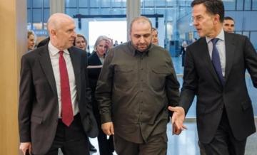 Нардеп высмеяла одежду министра обороны Украины на Мюнхенской конференции