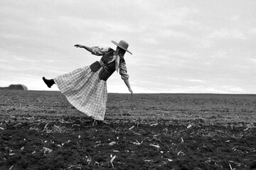 «Там каждый день у нас на руках умирали дети»: украинская актриса пережила жуткие события