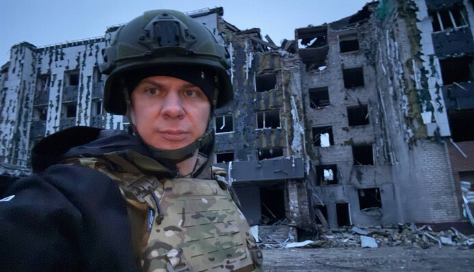 Телеведущего Дмитрия Комарова в почти уничтоженном россиянами Покровске удивило почтовое отделение