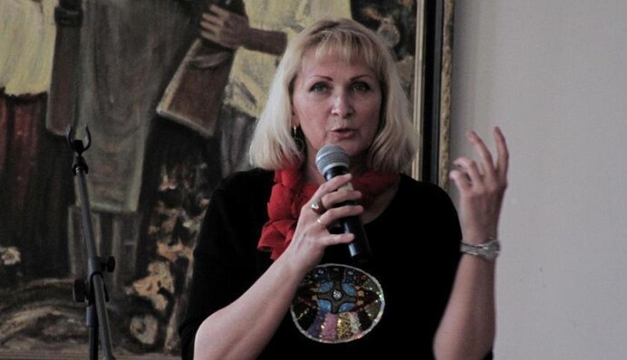 Письменниця на тлі сварки Трампа із Зеленським розкрила хитрощі спілкування