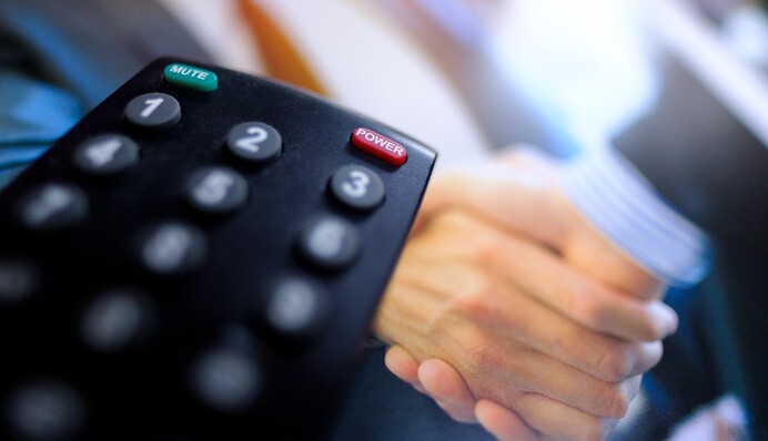 Українці шукають пояснення світових подій у творчості - де вдалося знайти схожі сюжети