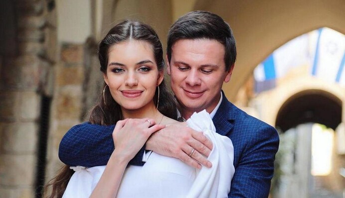 Дмитрий Комаров разводится с Александрой Кучеренко: история любви телеведущего и модели