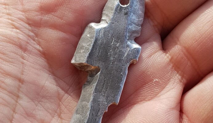 Український журналіст зберіг уламок російської ракети, яка його ледь не вбила