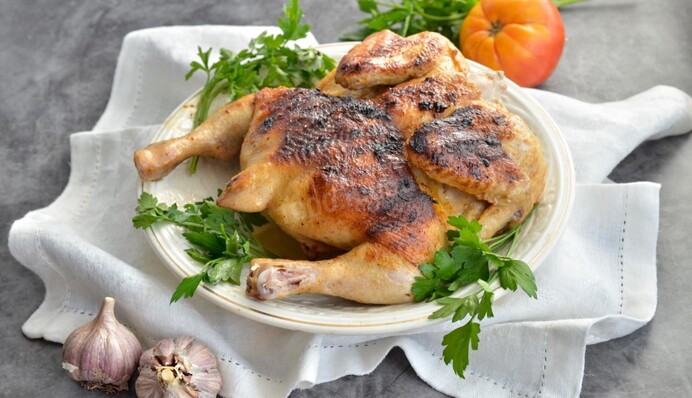 Секрет - в специях: как приготовить самого лучшего цыпленка табака