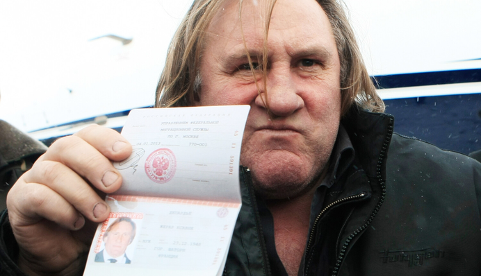 Плата за российское гражданство: в РФ мошенники оформили на французского актера Депардье несколько кредитов