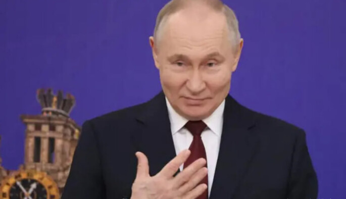 Художник сделал магическую карикатуру Путина для издевательств над ним