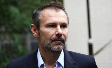 ​Трампа закликали звернутися ще й до Святослава Вакарчука