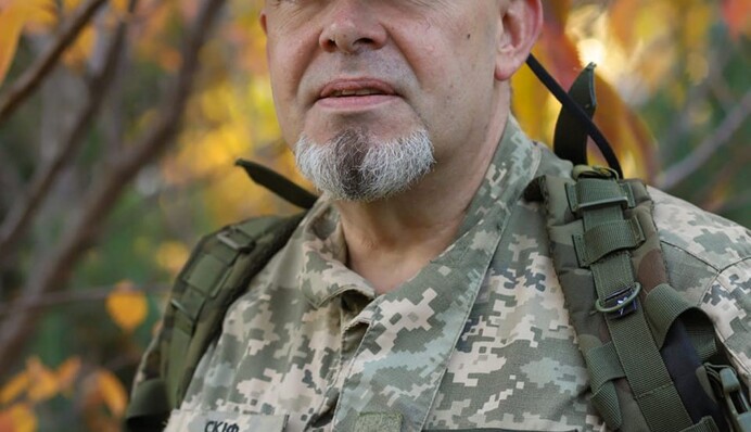 На війні загинув поет та бойовий медик на псевдо 