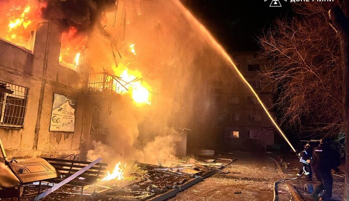 В центре сюжета - Трамп: словацкий художник отреагировал на российскую атаку по Украине