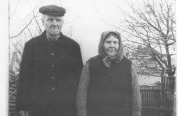 «Наш отец стал инвалидом из-за недосмотра своих родителей». Что произошло в семье украинских писателей - история семьи Капрановых