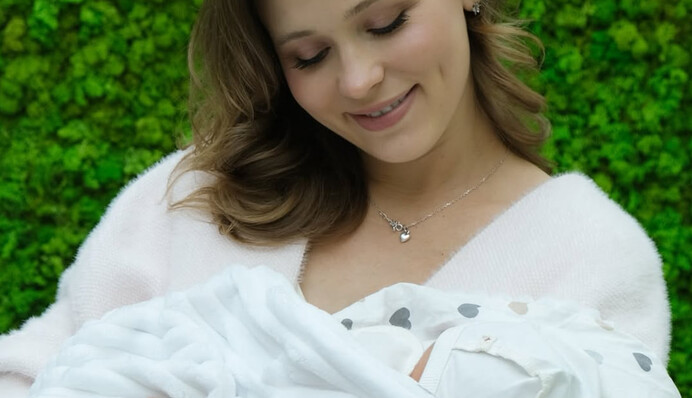 ”Софийка вошла в чат”: актриса Анна Кошмал во второй раз стала мамой