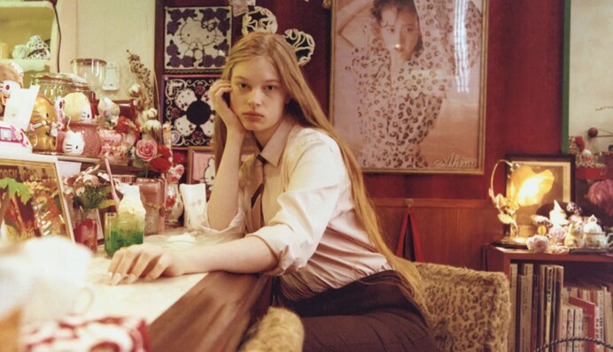 Трансгендерная дочь Маска назвала его жалким