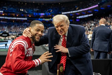 "Це дуже довга історія". Як в Україні реагують на нову угоду від Трампа про надра