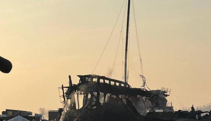 ​Письменника розізлив збір коштів власником знищеного росіянами в Дніпрі ресторану