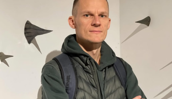 Украинский писатель вспомнил милую историю из книжного магазина, как искал собственную книгу