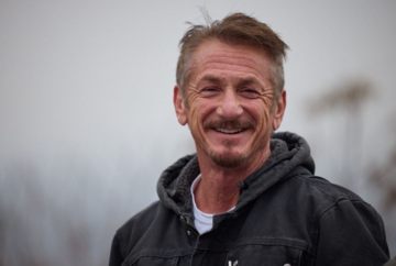 Легенда Голлівуду Шон Пенн відвідав матір загиблого Героя України Джуса