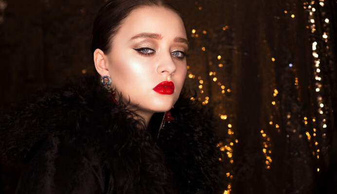 ​Хутро знову увійшло в моду: що стали носити знаменитості