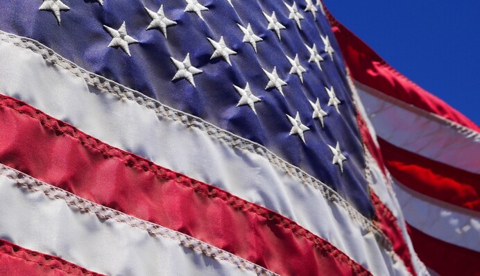 На картине, подаренной Трампу Путиным, заметили очередной конфузный момент