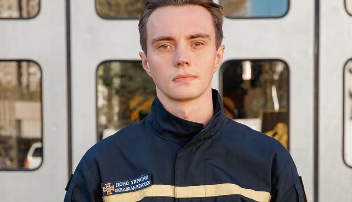 Что известно о молодом актере Максиме Рягине, который сыграл Фила в сериале 