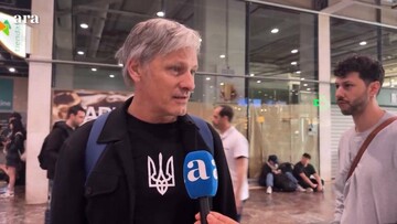 Актор, відомий за роллю в кінотрилогії 