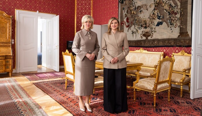 Олена Зеленська на зустрічі з першою леді Чехії вразила стильним образом