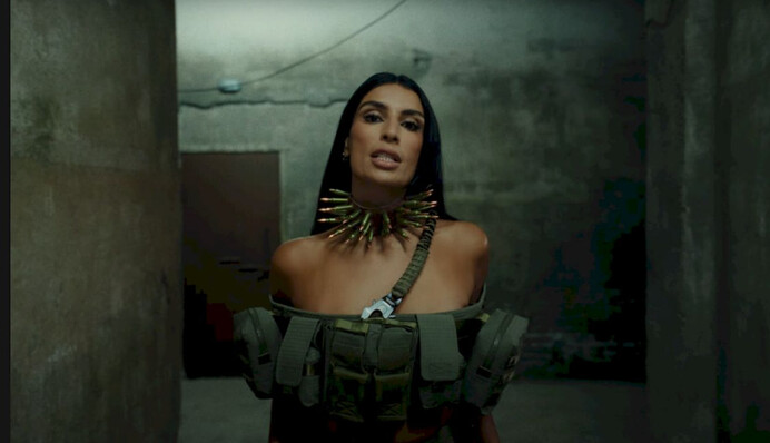 Українська режисерка зняла новий кліп-маніфест для нідерландської співачки