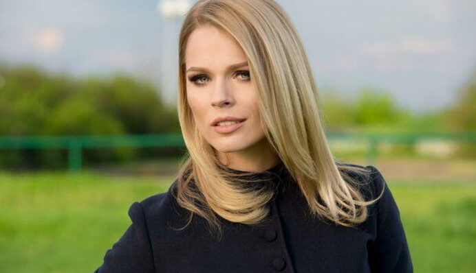 ​Телеведучій Фреймут пригадали жбурляння стільців у людей