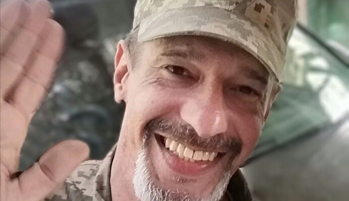 Брат шоумена Максима Неліпи підтвердив його загибель на війні