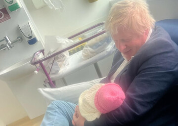 ​Експрем’єр Британії Борис Джонсон вдев’яте став батьком