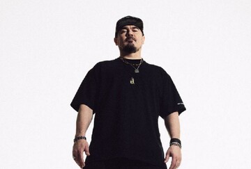 "Если "нуль" не удержится, украинская культура исчезнет". Интервью с вокалистом группы "ТНМК" Олегом Михайлютой