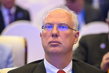 Дмітрієв Кіріл - Генеральний директор Російського фонду прямих інвестицій.