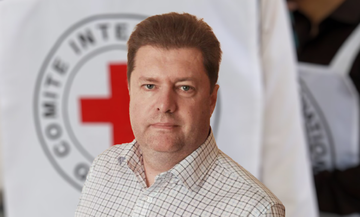 Речник МКЧХ в Україні Олександр Власенко: “Наша організація не про покарання. Ми фіксуємо порушення правил війни"