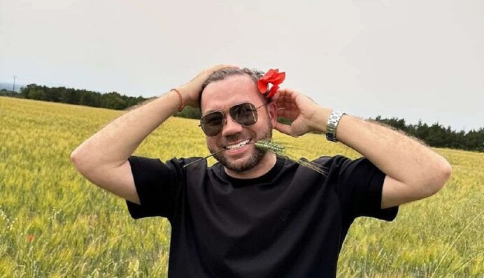 Стильный минимализм: Андре Тан рассекретил идеальный осенний гардероб