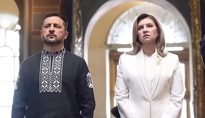 Білий костюм і жилет-броня: хто створив символічний образ Олени Зеленської до Дня Незалежності