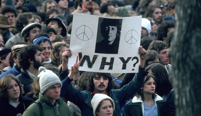 Нашли утраченное интервью Джона Леннона, который опасался, что правительство прослушивает его телефон