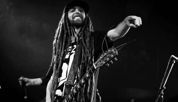 В Киеве простились с Дизелем из группы Green Grey: кто из артистов пришел на церемонию