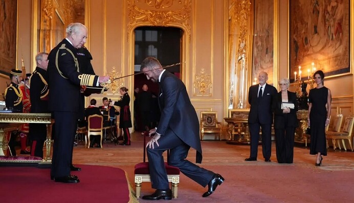 Король Чарльз посвятив Девіда Бекхема в лицарі: як проходила церемонія