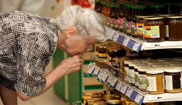 ​Милицию могут лишить права составлять админпротоколы за незаконную торговлю