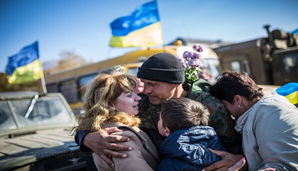 ​Часть Луганска осталась без электричества и водоснабжения