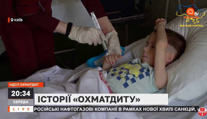 Российский поэт рассказал, как пострадала Ахеджакова в РФ из-за списка Кириленко