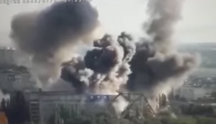 Ранковий обстріл Миколаєва: відео прильоту в університет